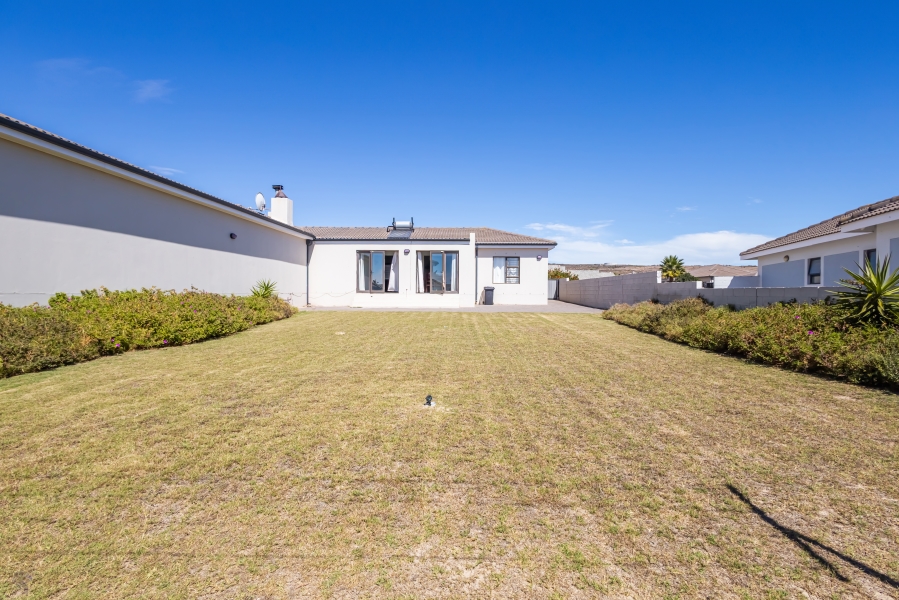 4 Bedroom Property for Sale in Country Club Western Cape